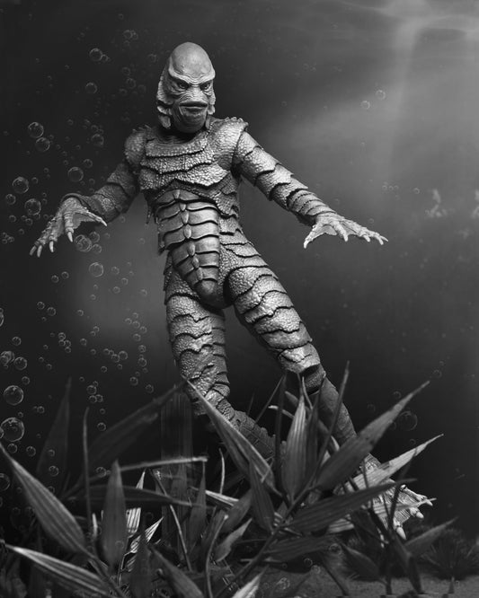 NECA Ultimate The Creature from the Black Lagoon ( Black and White Version )