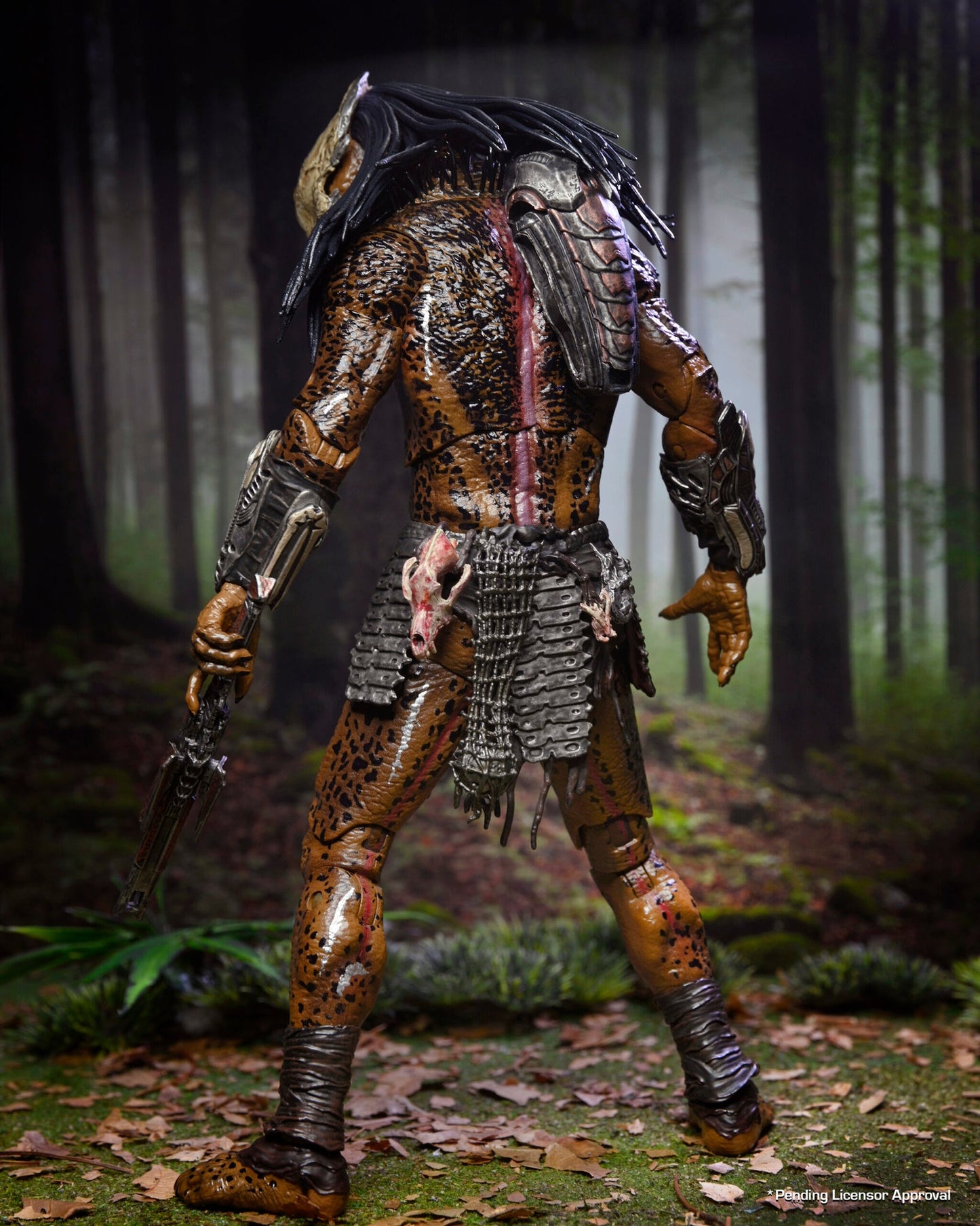 NECA Prey - Ultimate Feral Predator