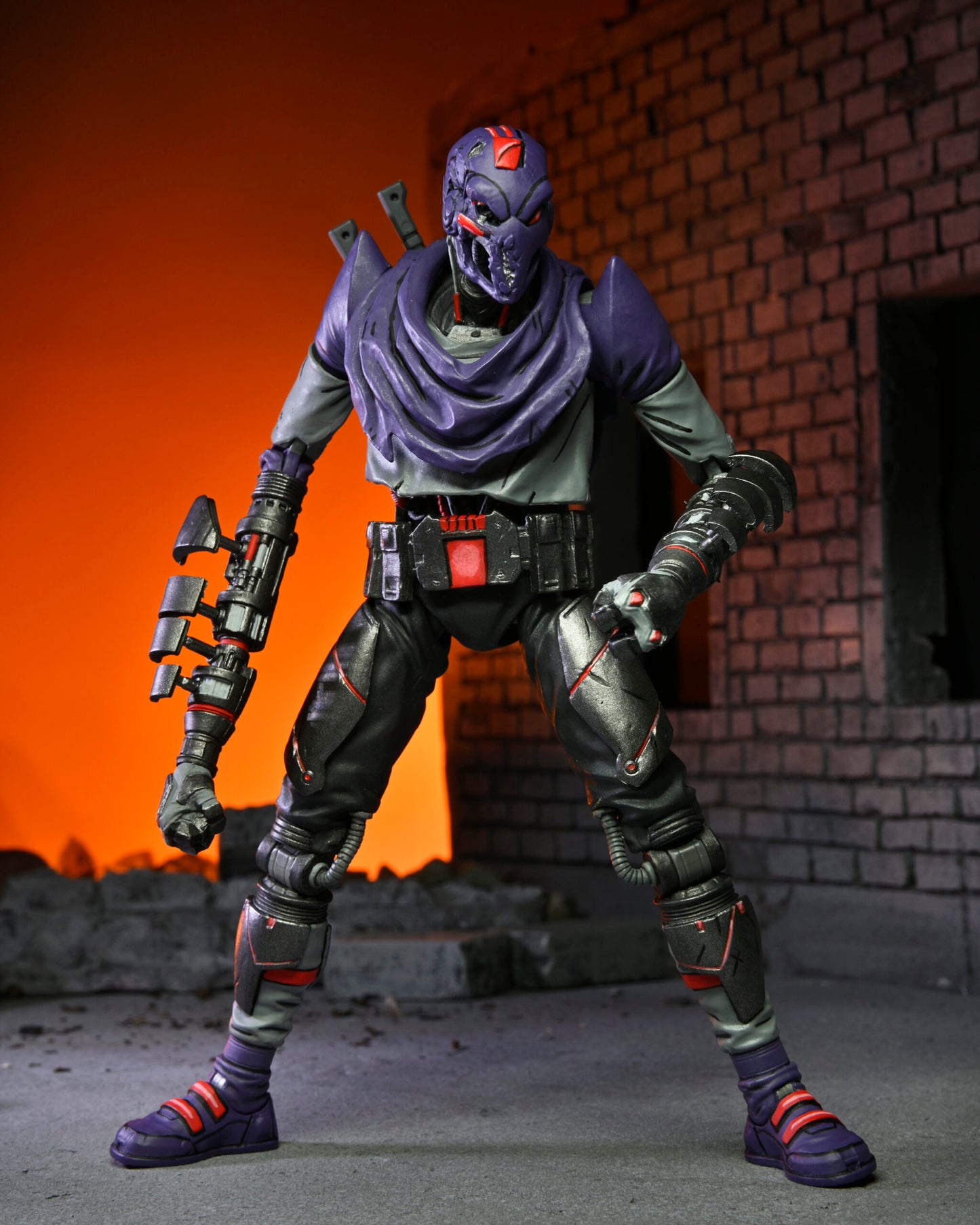 Teenage Mutant Ninja Turtles (The Last Ronin)

7” Scale Action Figure – Ultimate Foot Bot