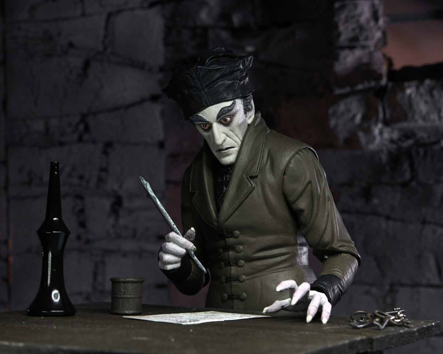 NECA Nosferatu

7” Scale Action Figure – Ultimate Count Orlok (Color)