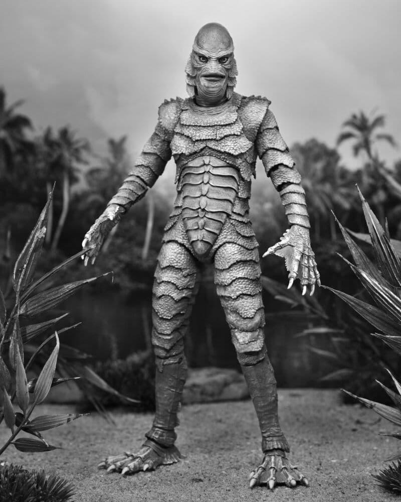 NECA Ultimate The Creature from the Black Lagoon ( Black and White Version )