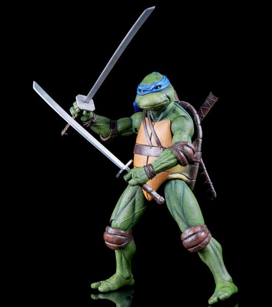 NECA Teenage Mutant Ninja Turtles 1990 Movie 7" Scale Action Figure - Leonardo
