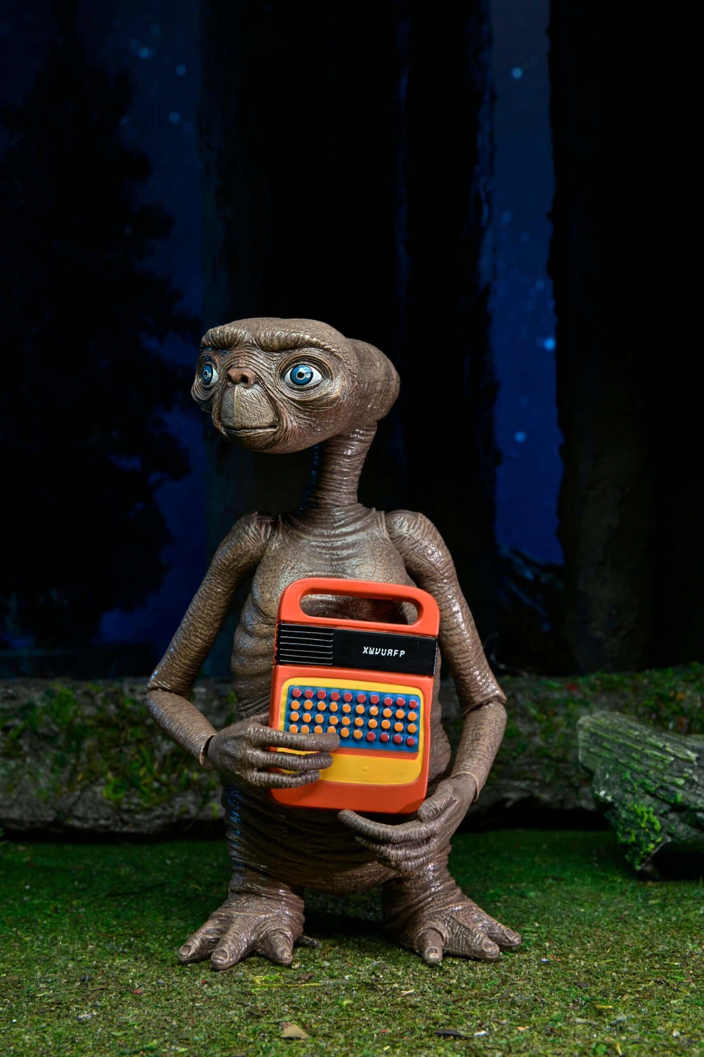 Ultimate E.T Action Figure